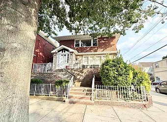 588 Avenue A