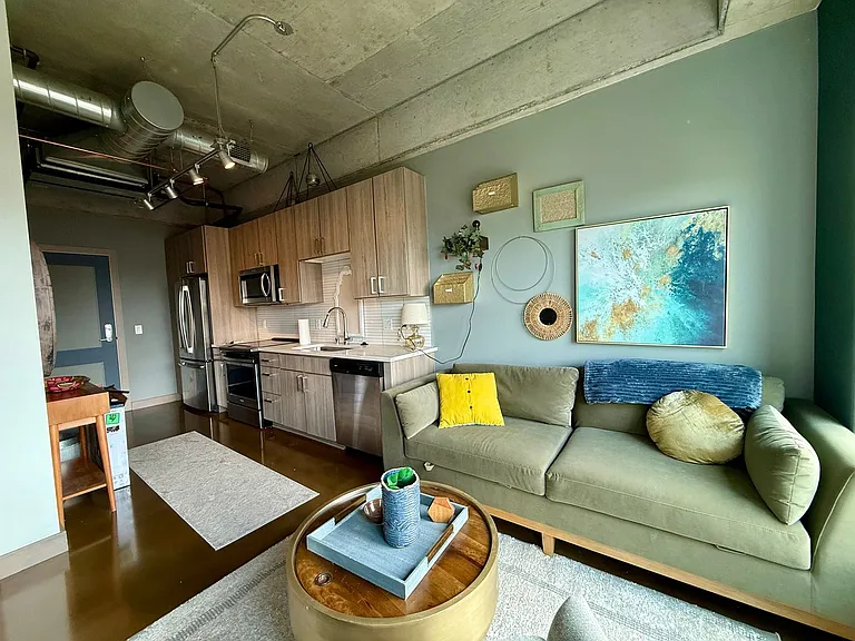 728 N 3rd St #706 — Photo 3