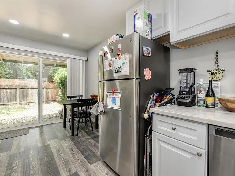 5433 Carlson Dr #5433 — Photo 11