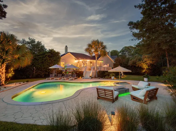 1428 Oakhurst Dr, Mount Pleasant, SC 29466