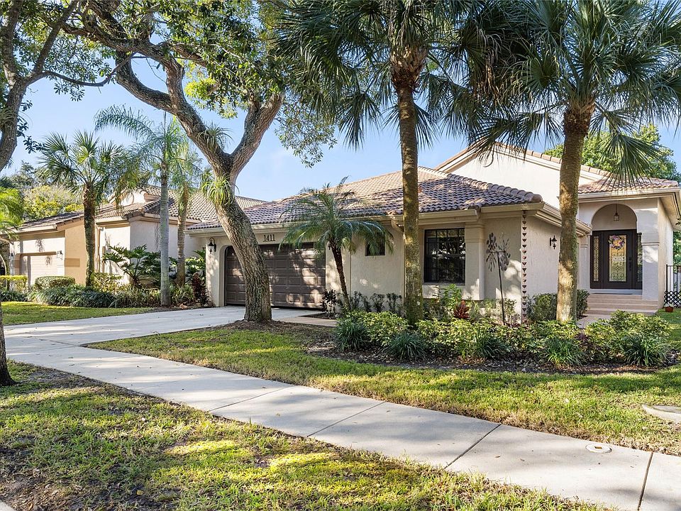 1st image of 1411 NW 103rd Avenue