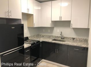 113 Lake St S UNIT 8, Kirkland, WA 98033