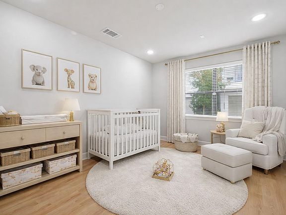 4th image of 5313 Inker St