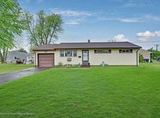 250 Leswing Dr, Brick, NJ 08723