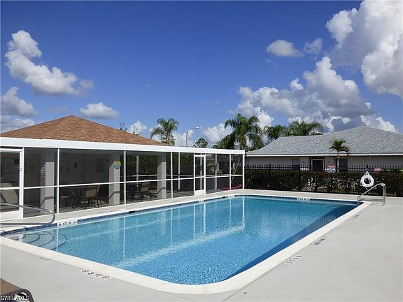 4th image of 501 Bethany Village Cir