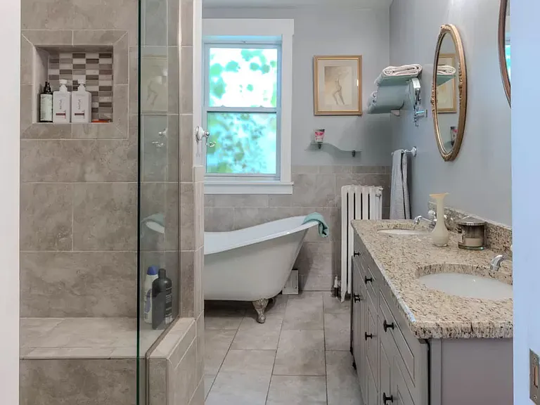 7626 N Greenview Ave #1 — Photo 9