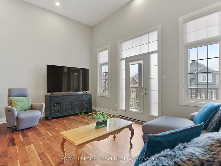 119 Discovery Cres — Photo 18