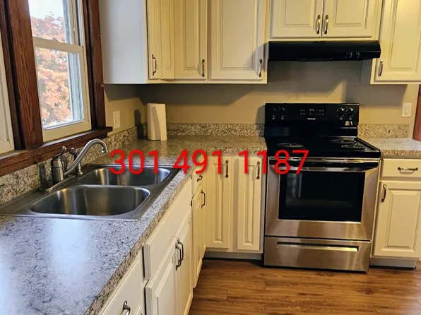 5317 Main St, Chambersburg, PA 17202