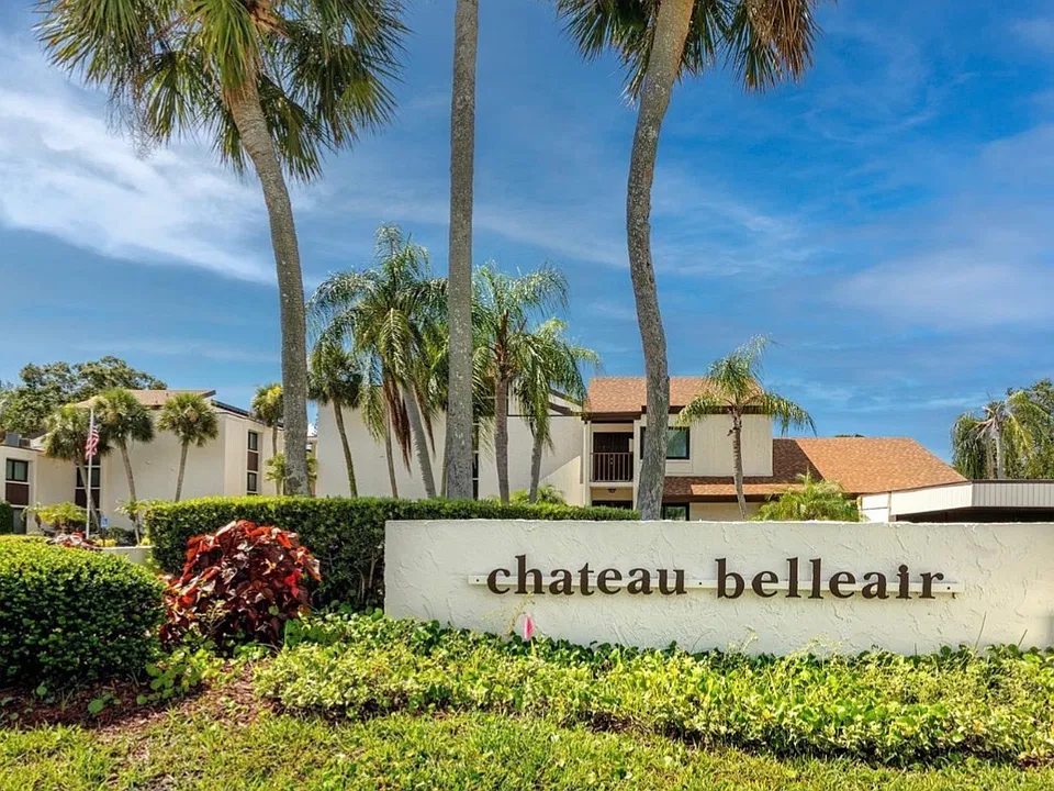 2209 Belleair Rd #C13
