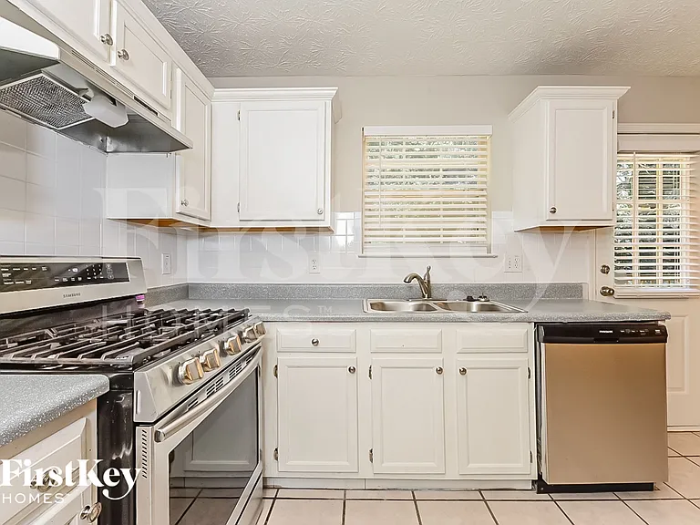 3792 Raiders Ridge Dr — Photo 8