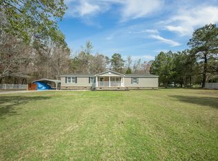 120 W Cottonpatch Ln, Bonneau, SC 29431