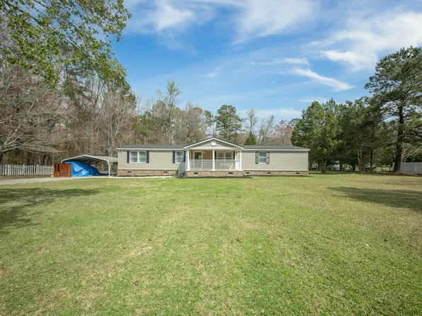 120 W Cottonpatch Ln, Bonneau, SC 29431