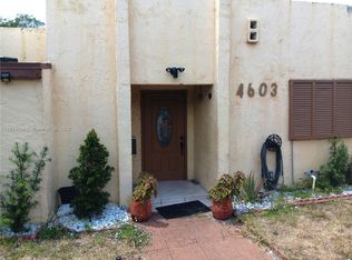 4603 NW 3rd Ave, Pompano Beach, FL 33064
