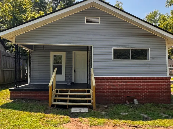 316 E Forest Ave, Jackson, TN 38301