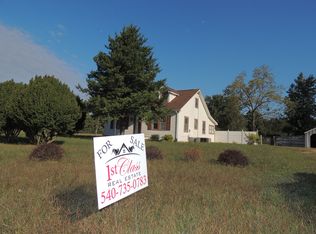 6235 Gatewood Rd, Woodford, VA 22580