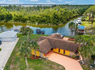 5330 Kings Ct, Fruitland Park, FL 34731