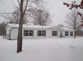 8698 Holly St, Lake, MI