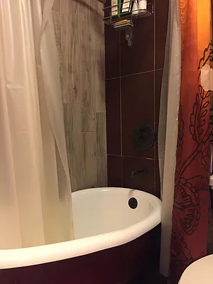 Rented by Nooklyn NYC LLC | media 47