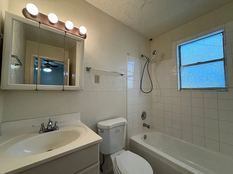 1301 Franz Dr — Photo 14