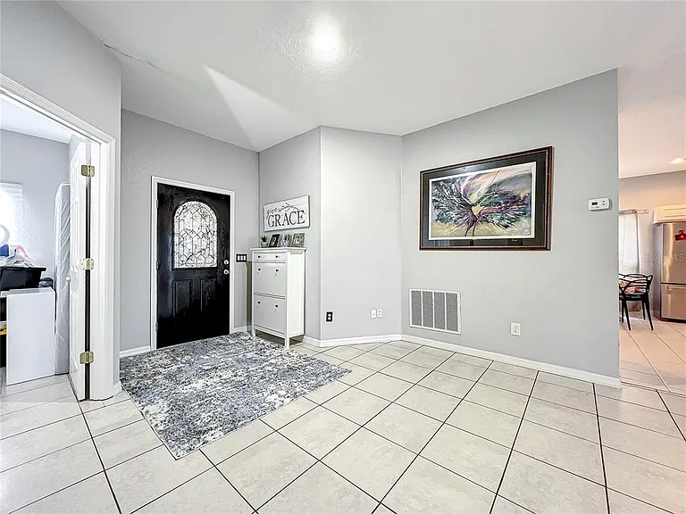 501 Summer Place Loop — Photo 4