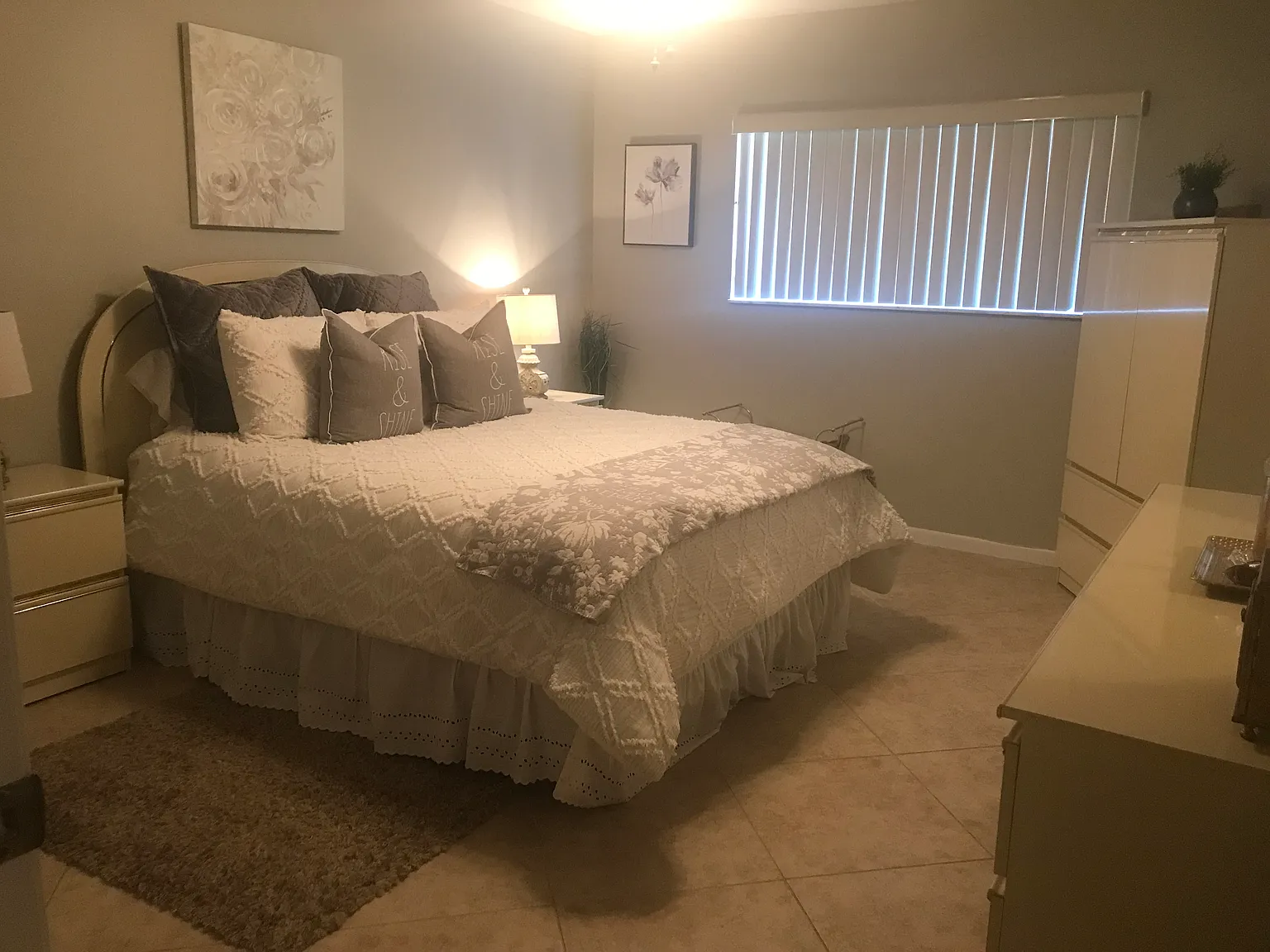 2 bed, 1125 sqft, $3,100 — Photo 1