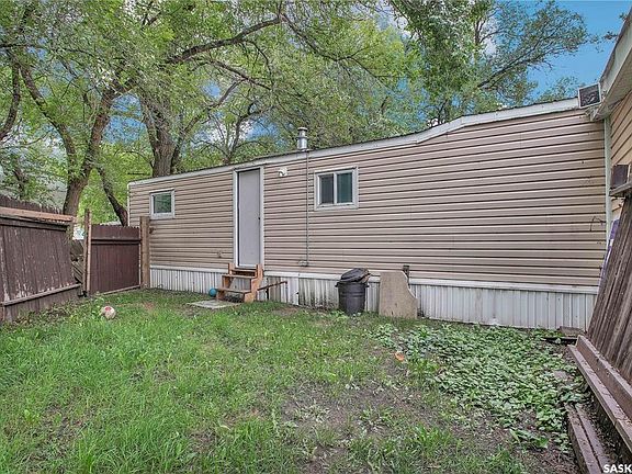 2nd image of UNIT 408-1524 Rayner AVENUE