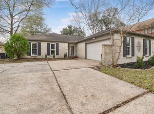 5710 Green Timbers Dr, Humble, TX 77346