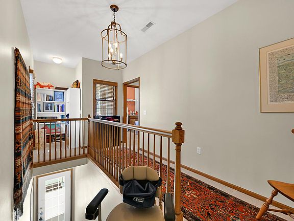 5th image of 208 Potter ROAD #201