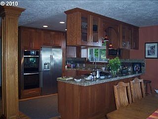 5th image of 48365 SW Chanterelle Dr