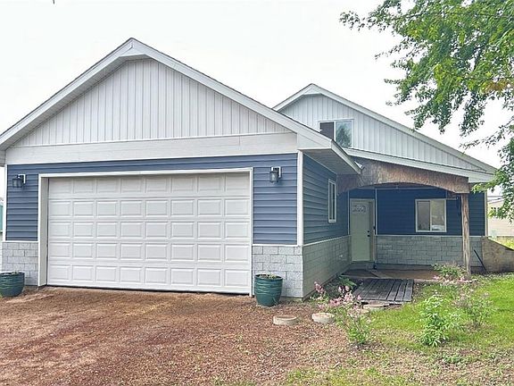 2nd image of 121 Diamond Street