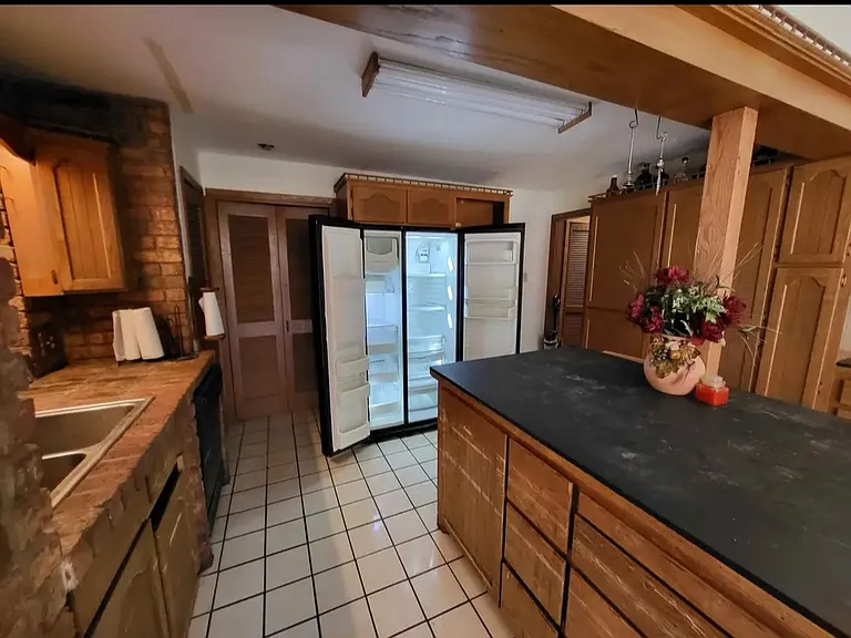 110 Oliece Dr — Photo 3