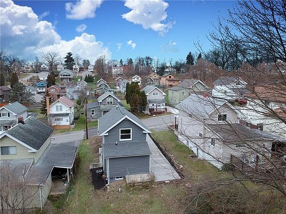 2nd image of 2853 Cherry St