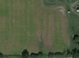 N Shipley Rd, Olney, IL 62450