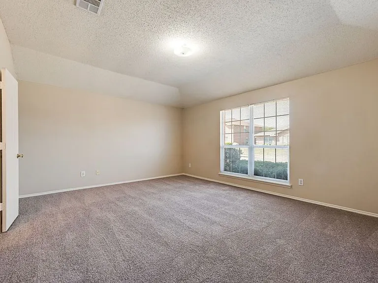 636 Canyon Pl — Photo 11