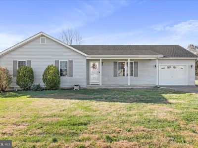 195 Isaac Dr, Bunker Hill, WV, 25413