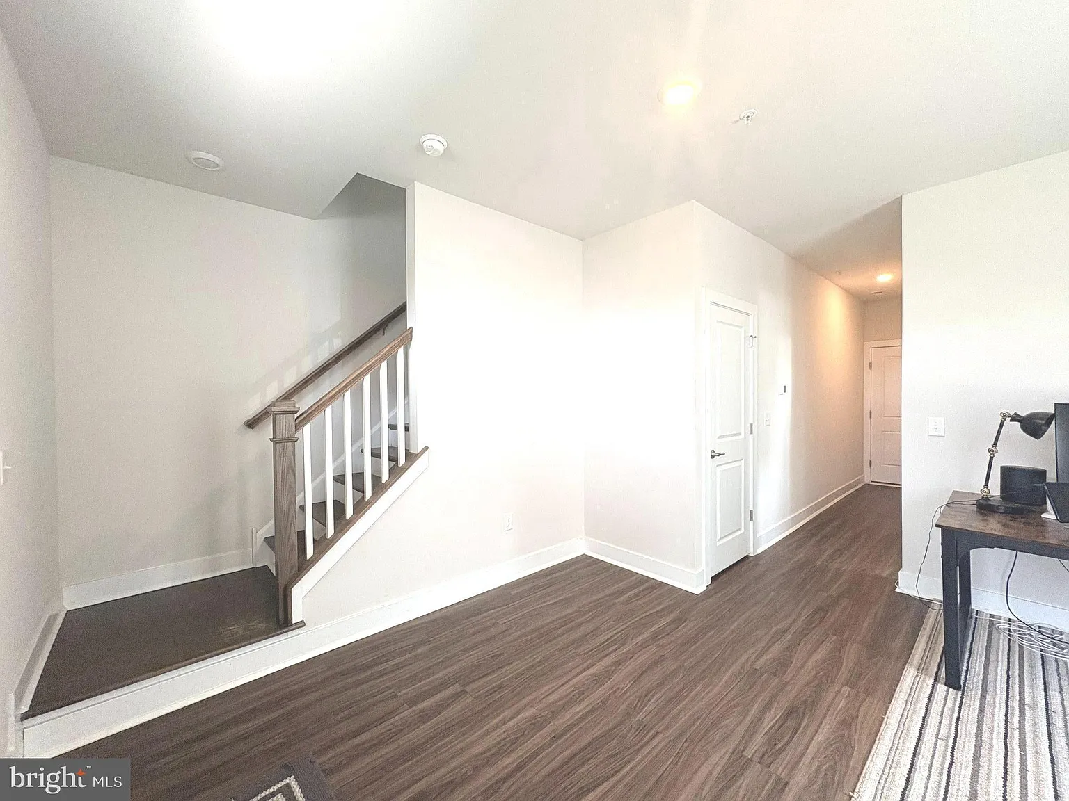 2 bed, 2.5 bath, 1416 sqft, $2,800 — Photo 3