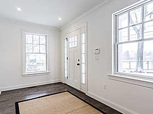 2nd image of 16 Ackers Ave #16