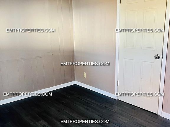 3rd image of 5030 1/2 Oberlin Ave
