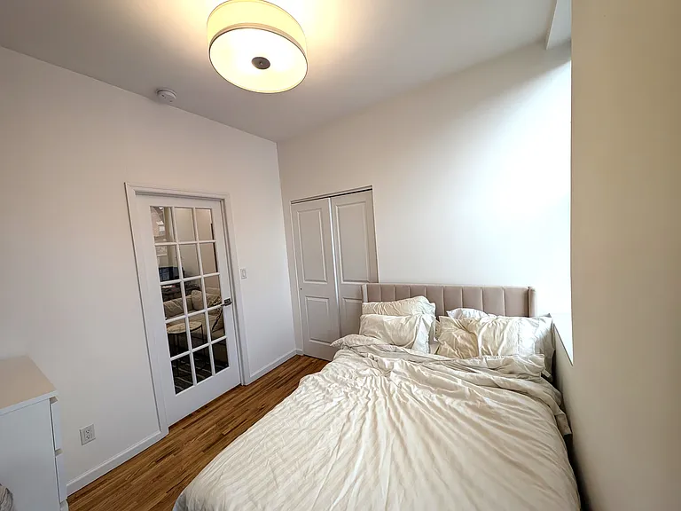 171 Avenue A #4D — Photo 3