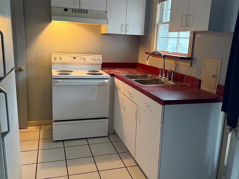 3022 Letchworth Pkwy #LEFT — Photo 8