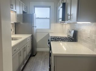 89 Lawrence St #1, Haverhill, MA 01830
