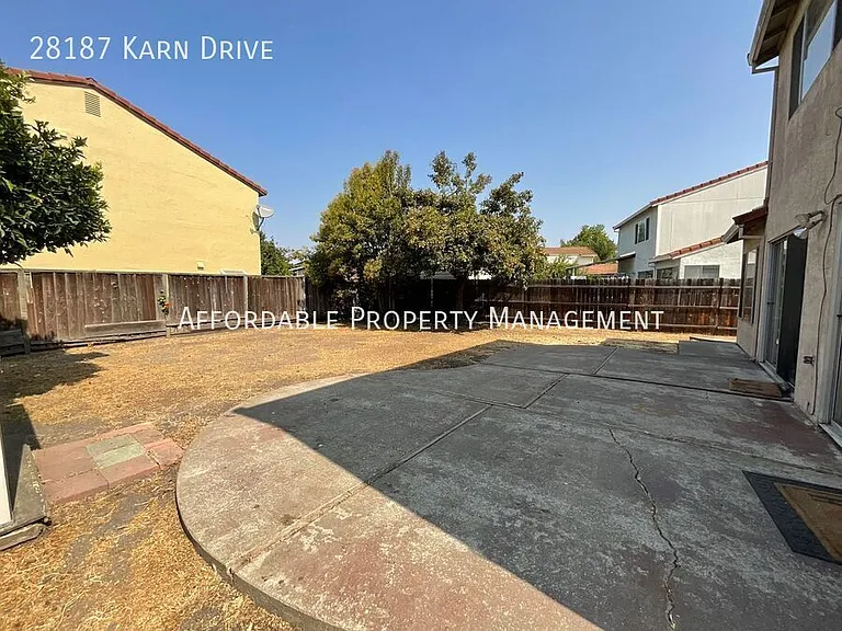 28187 Karn Dr — Photo 21