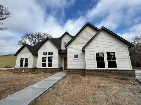 3560 Mercury Dr, Grapevine, TX 76051