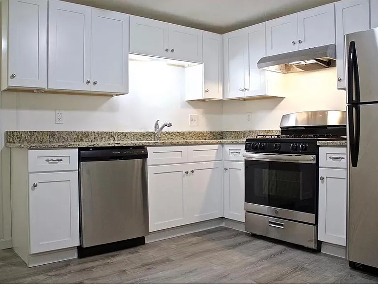 10 Fenway St #1 — Photo 1