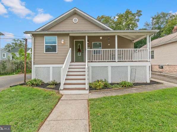 237 3rd Ave, Baltimore, MD 21227
