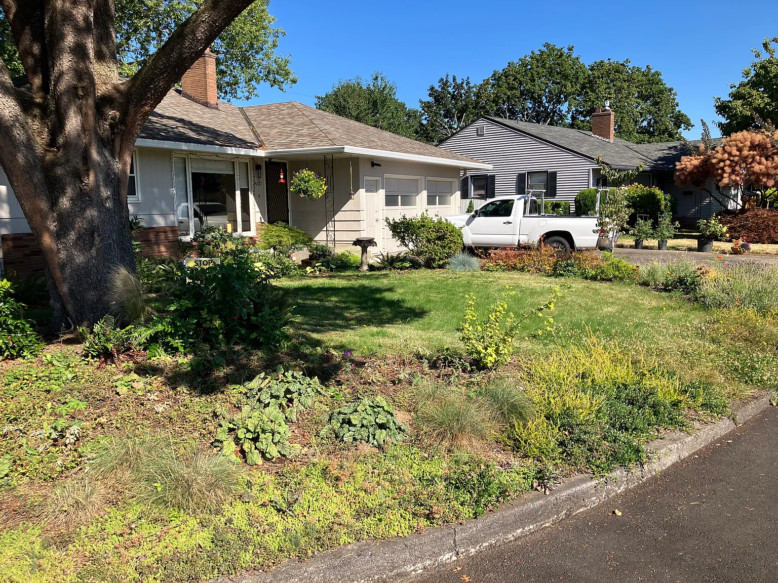 9761 SE 49th Ave — Photo 1