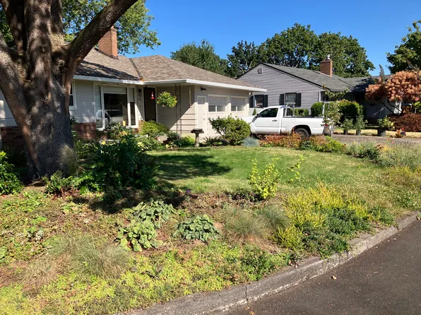 9761 SE 49th Ave, Milwaukie, OR 97222