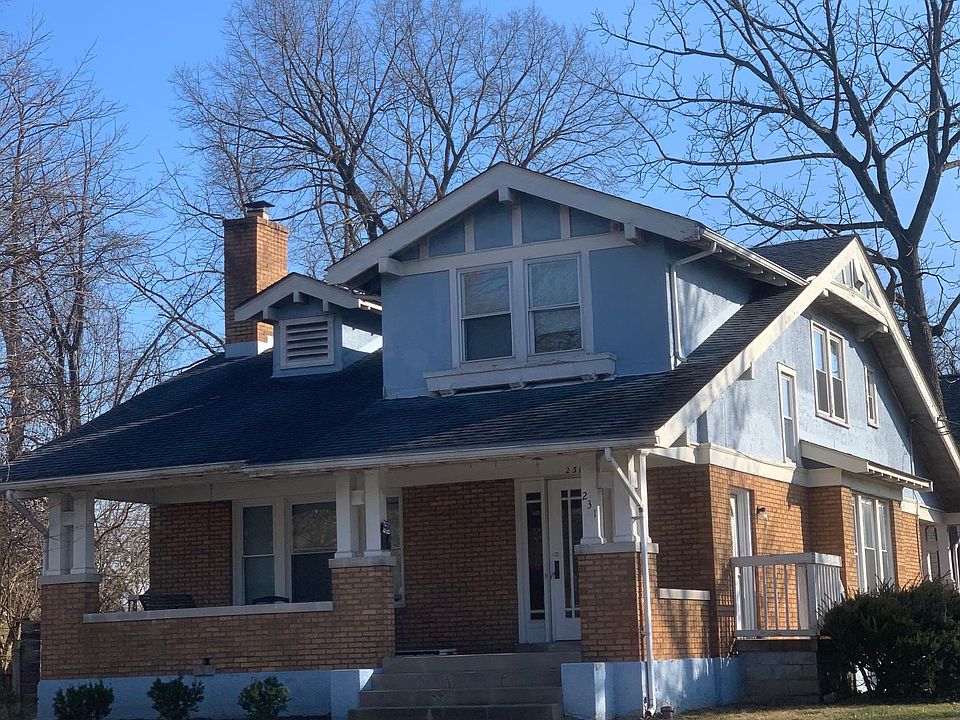 1st image of 231 W Church St