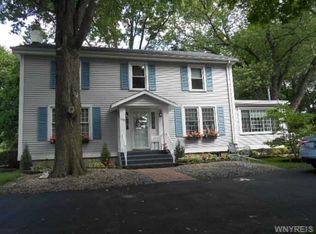 6118 Main Rd, Stafford, NY 14143