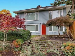 3360 SW Hamilton St UNIT B, Portland, OR 97239